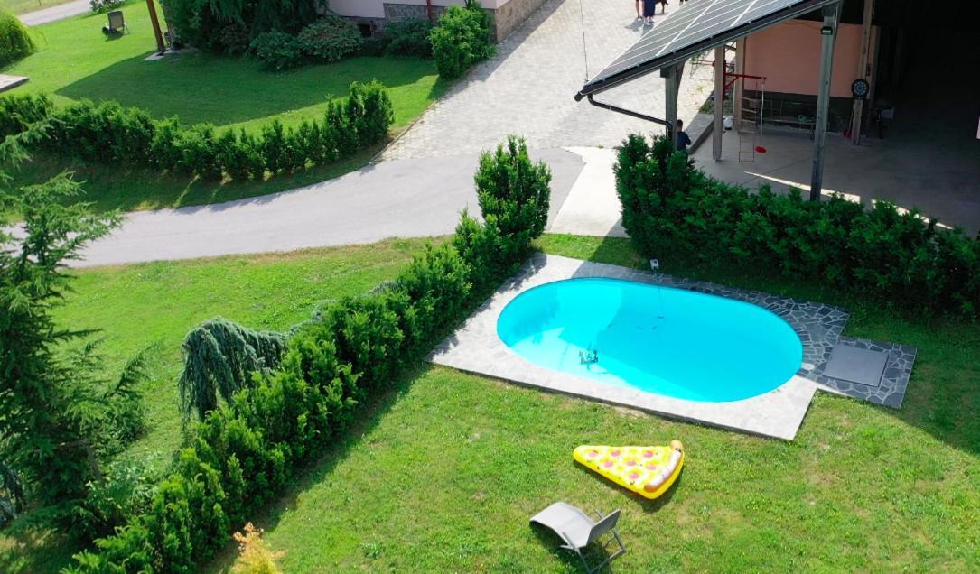 Farmhouse Lipoglav Loče pri Poljčanah Exteriör bild